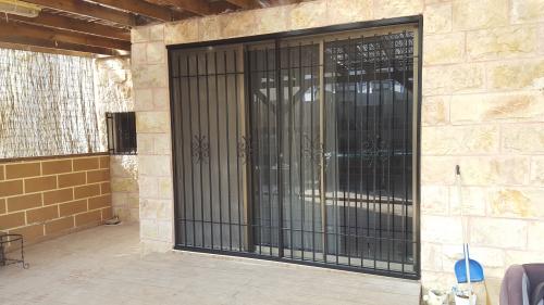 סורג הזזה מעוצב: תמונה מס' 443 קטגוריה:C