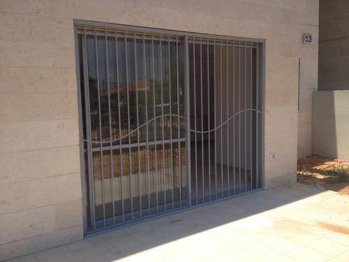 סורג הזזה דגם גל: תמונה מס' 13 קטגוריה:A