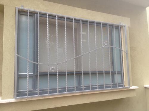 סורג דגם גל ועלה: תמונה מס' 413 קטגוריה:C