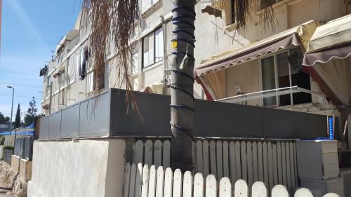 גדר פח חלק: תמונה מס' 190