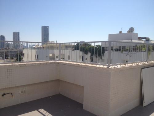 הגבהת מעקה: תמונה מס' 303 קטגוריה:A
