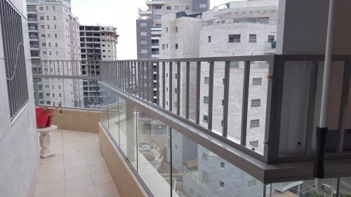 הגבהת מעקה: תמונה מס' 450 קטגוריה:A