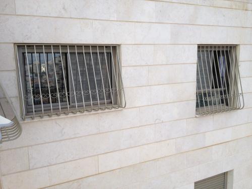 סורגים קשתיים: תמונה מס' 103 קטגוריה:A