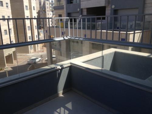 הגבהת מעקה: תמונה מס' 158 קטגוריה:A