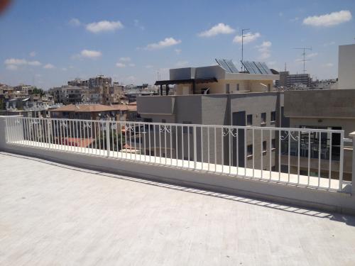 מעקה דגם פרפר: תמונה מס' 371 קטגוריה:C