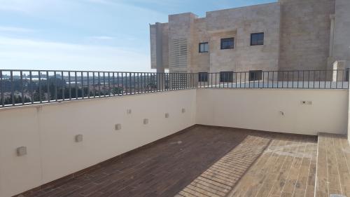 הגבהת מעקה: תמונה מס' 25 קטגוריה:A