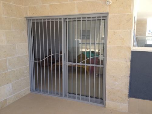 סורג הזזה דגם גל: תמונה מס' 41 קטגוריה:A