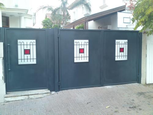 שערים בשילוב זכוכית: תמונה מס' 25